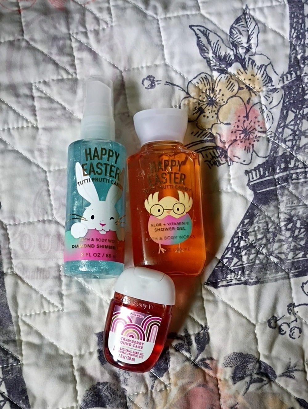 Bath & Body Works Happy Easter Bath & Hand Care Set - Blue, Orange, Red